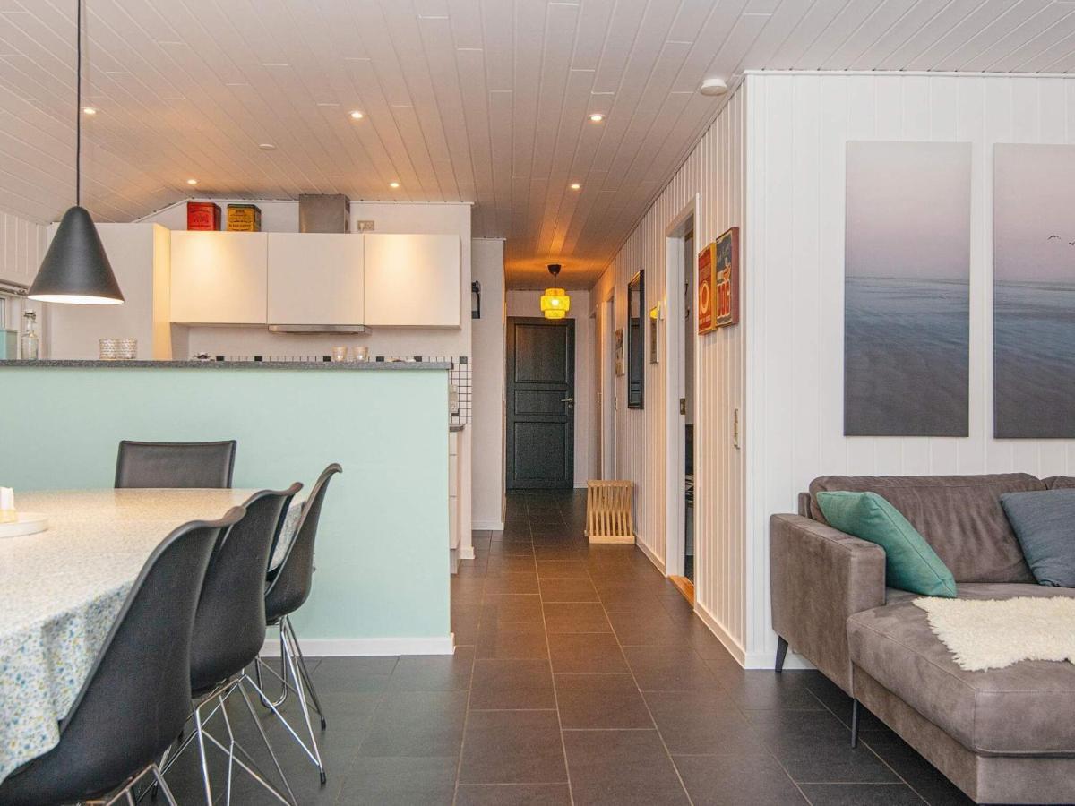 Holiday Home Lyngvej IV Fjerbæk Kültér fotó